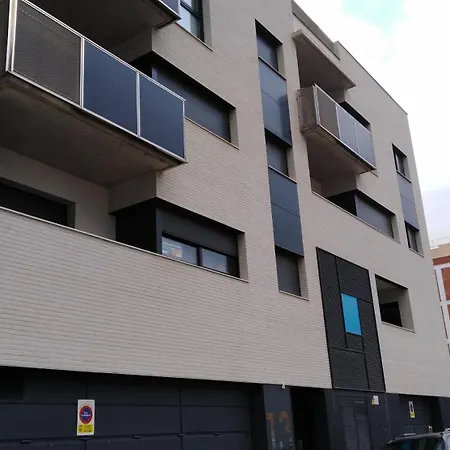 Apartamento Cerca De La Playa Con Parking