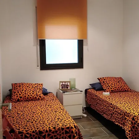 Apartamento Cerca De La Playa Con Parking